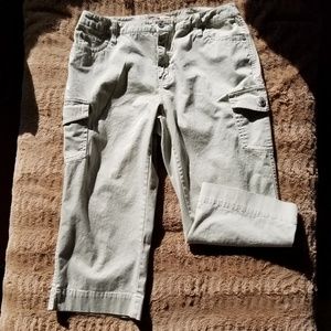 Crop pants with SEVEN POCKETS 😍